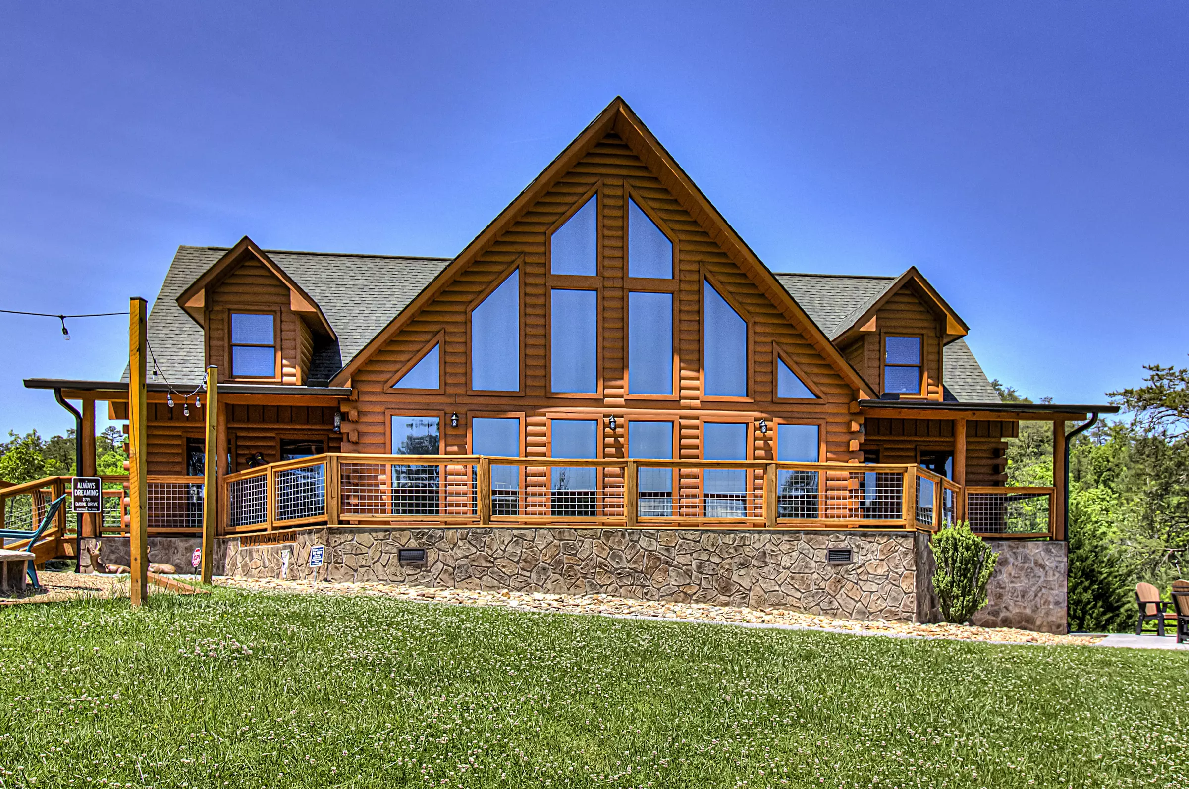 Sevierville Cabin Rental - Always Dreaming #410 - 4 bedroom