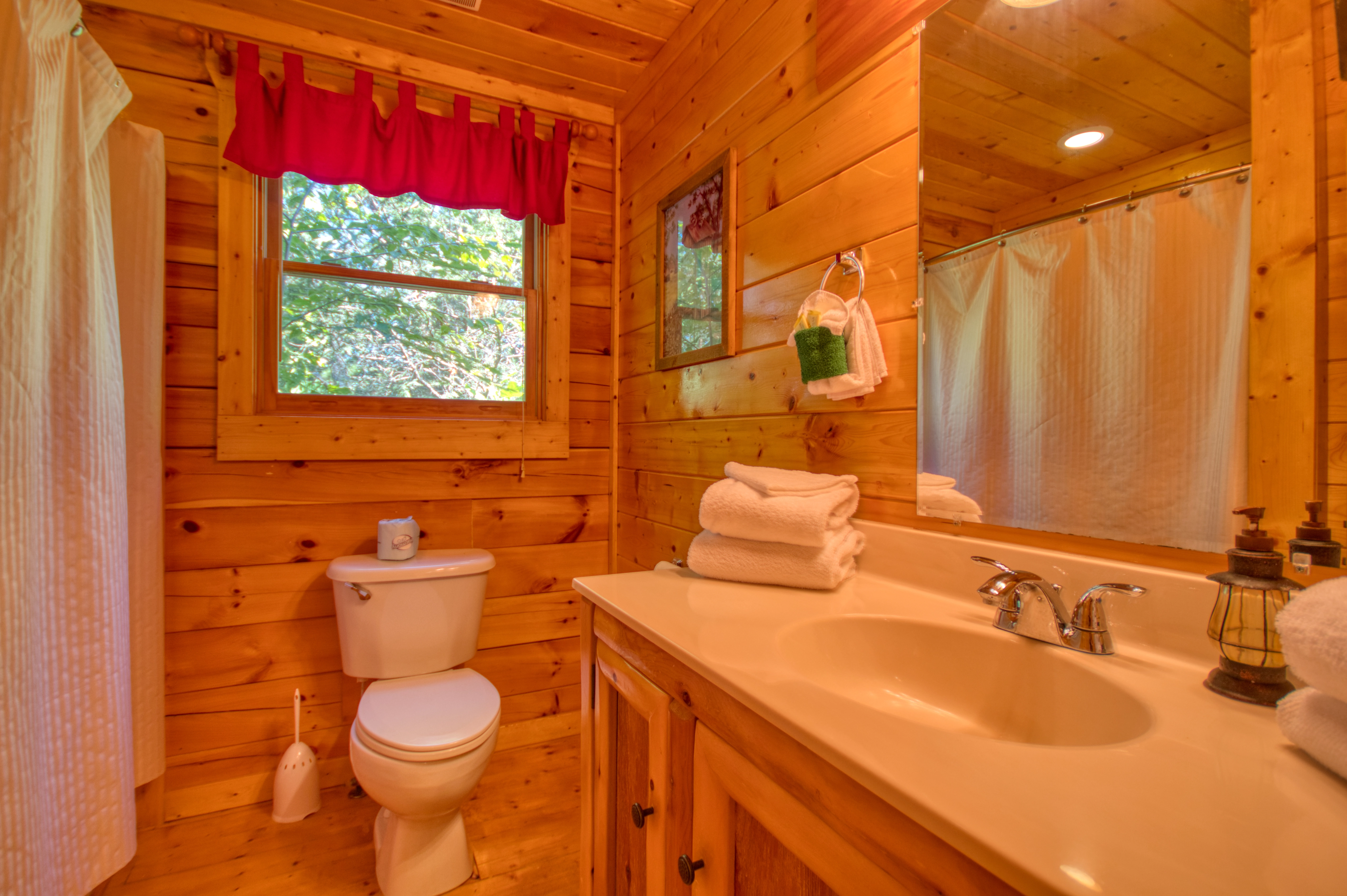 Sevierville Cabin Rental - A Mountain Paradise #295 - 2 bedroom