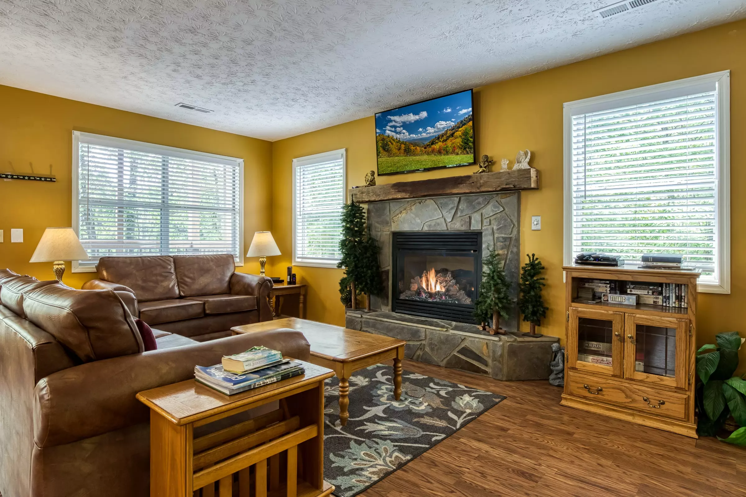 Gatlinburg Cabin Rental - Angel's Roost #1320 - 2 bedroom