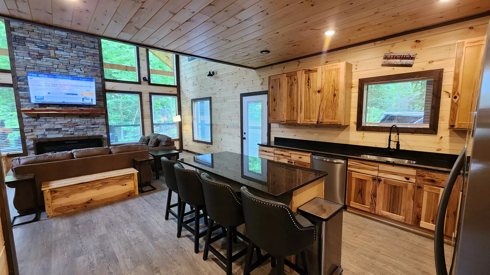 Property image, Exterior, of Lamon's Loop #2627