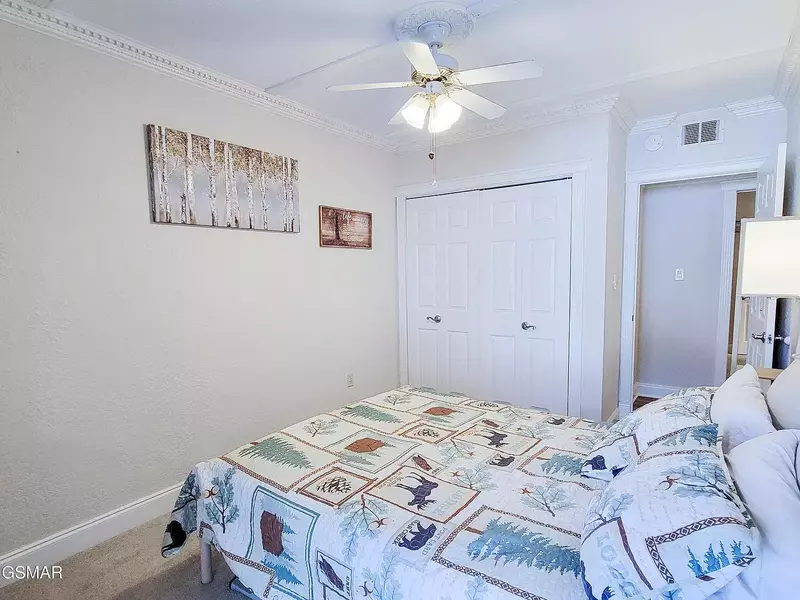 Property image, Exterior, of Bear Hug Hideaway #368