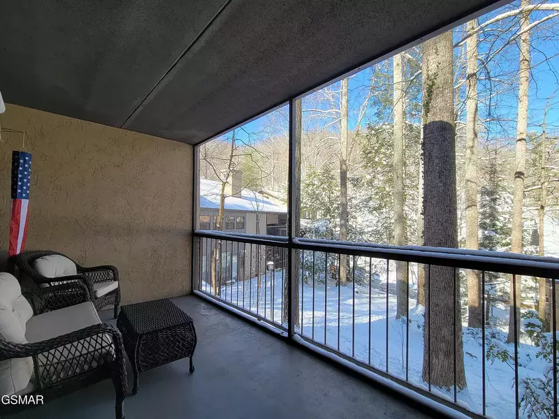 Property image, Exterior, of Bear Hug Hideaway #368