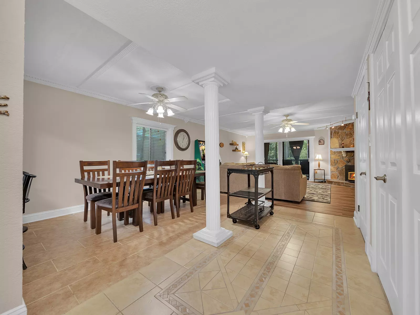 Property image, Exterior, of Bear Hug Hideaway #368