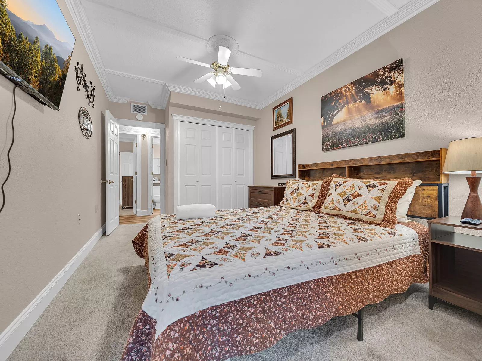 Property image, Exterior, of Bear Hug Hideaway #368