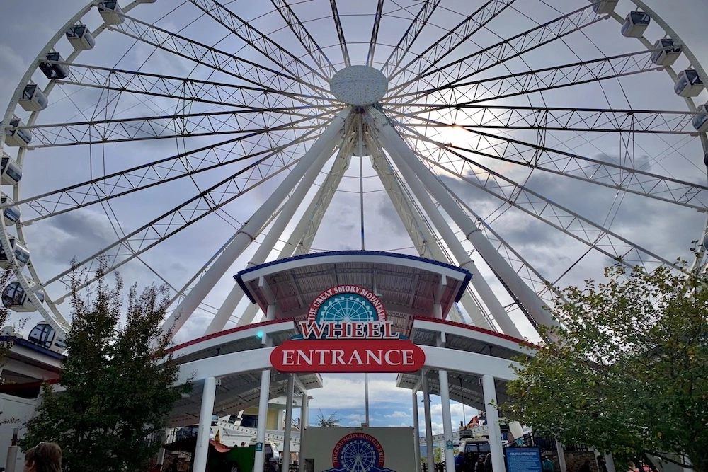 The Great Smoky Mountain Wheel is one of the best things to do in pigeon forge for couples
