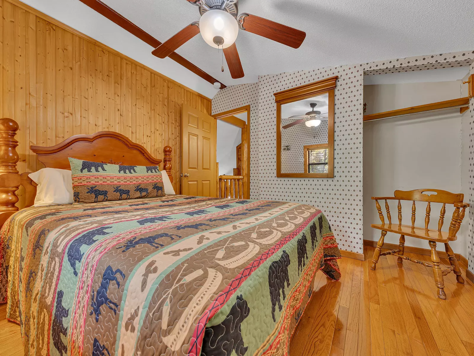 Property image, Exterior, of Mountain Laurel #315