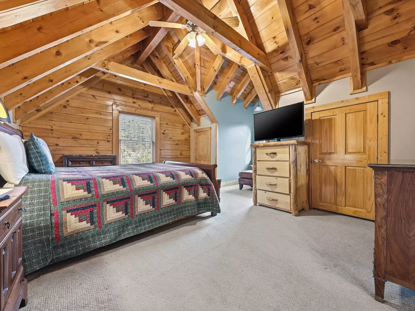 Property image, Exterior, of Stairway To Heaven  #556