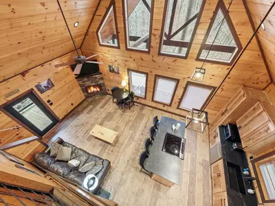 Property image, Exterior, of Falcon Crest #3104