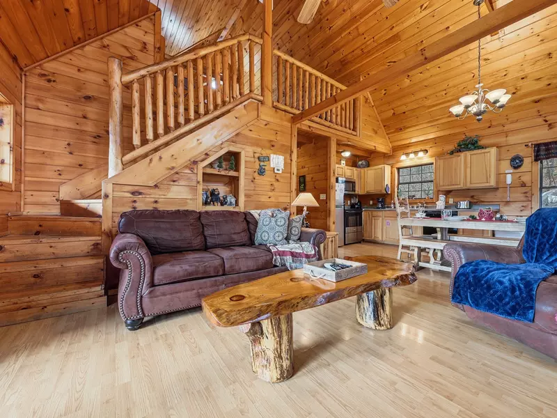 Property image, Exterior, of Wet Bear Paws #146