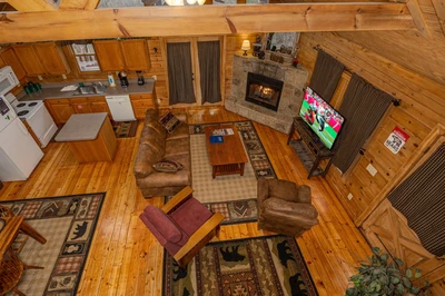 Property image, Exterior, of Lincoln Logs #2912