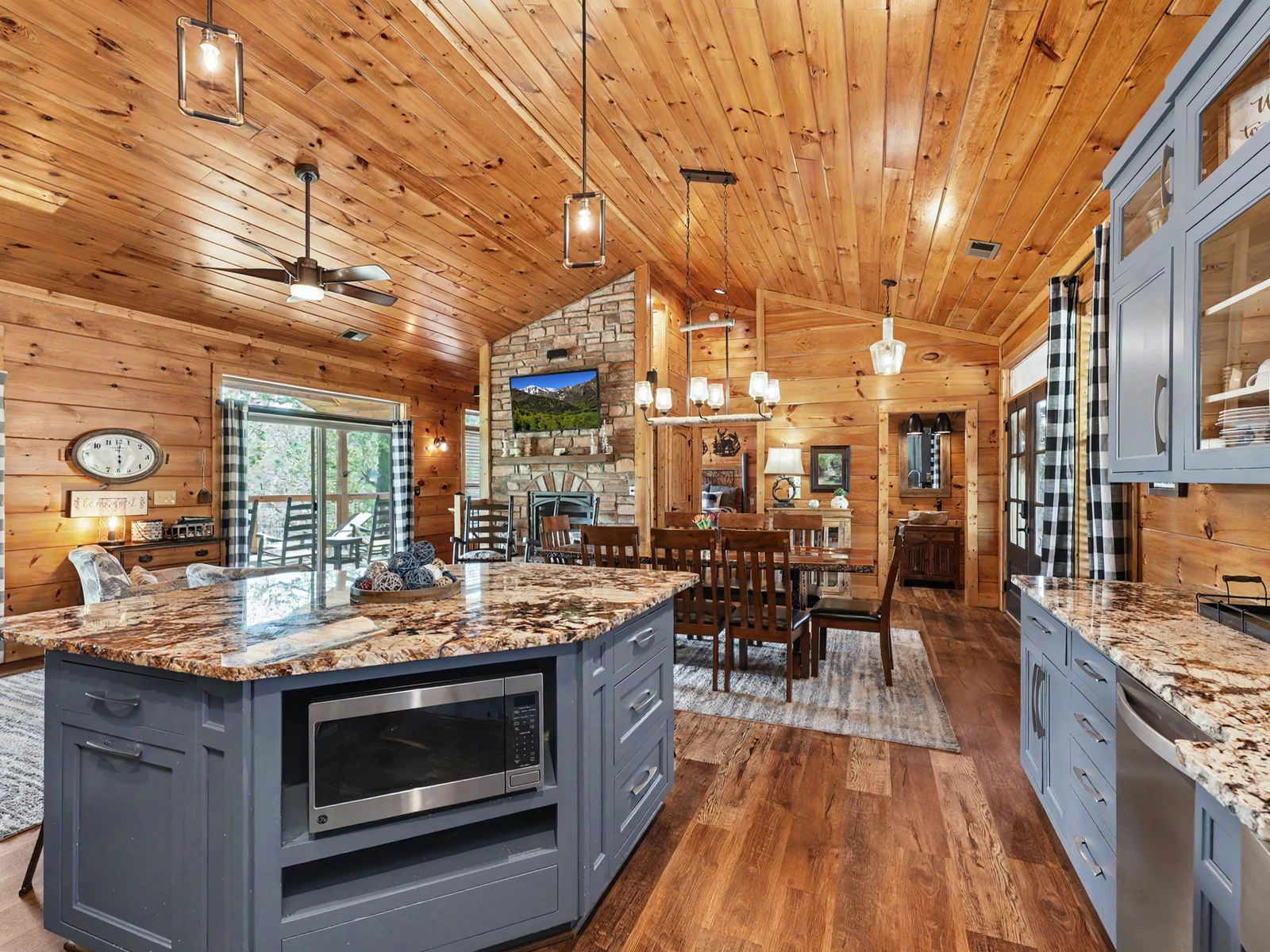 Property image, Exterior, of Holly Ridge Hideaway #362