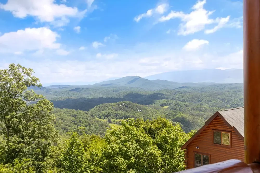 mountain view from Tennessee Treasure cabin