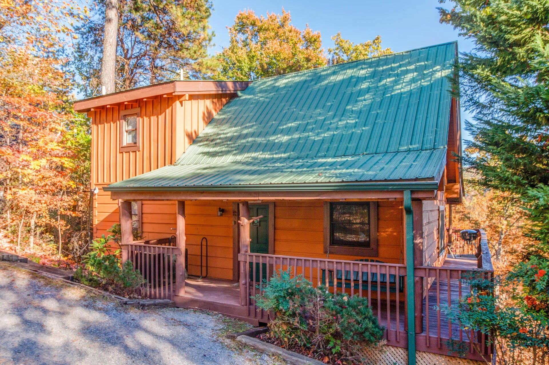 Sevierville Cabin Rental - Hawks Nest #1907 - 2 bedroom