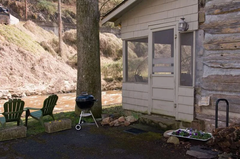 Property image, Exterior, of Granny's River Retreat #458