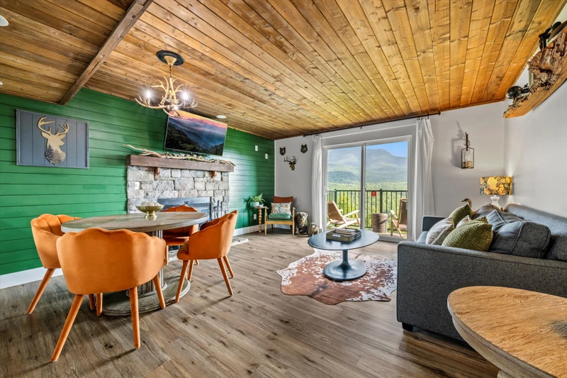 Sky View Mountain Dr