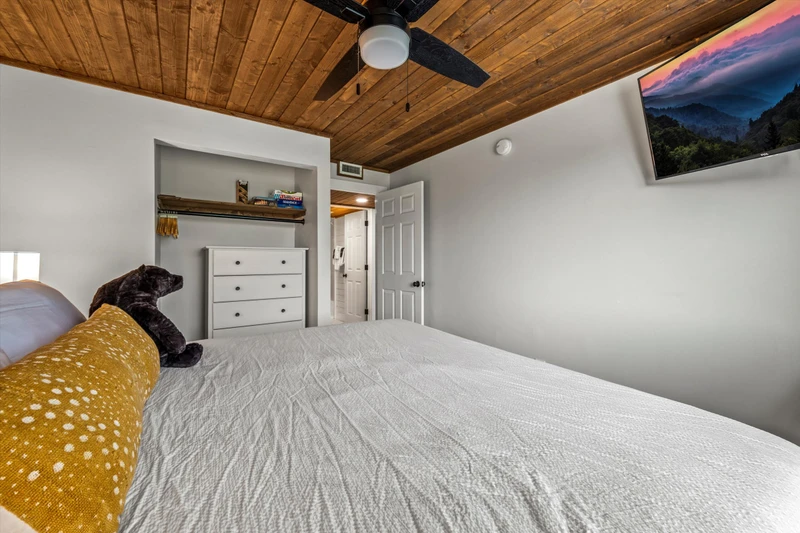 Sky View Mountain Dr