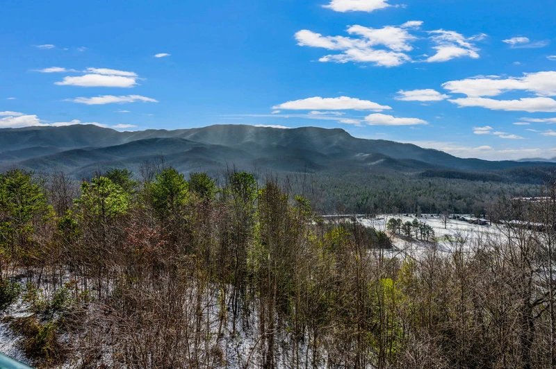 Sky View Mountain Dr