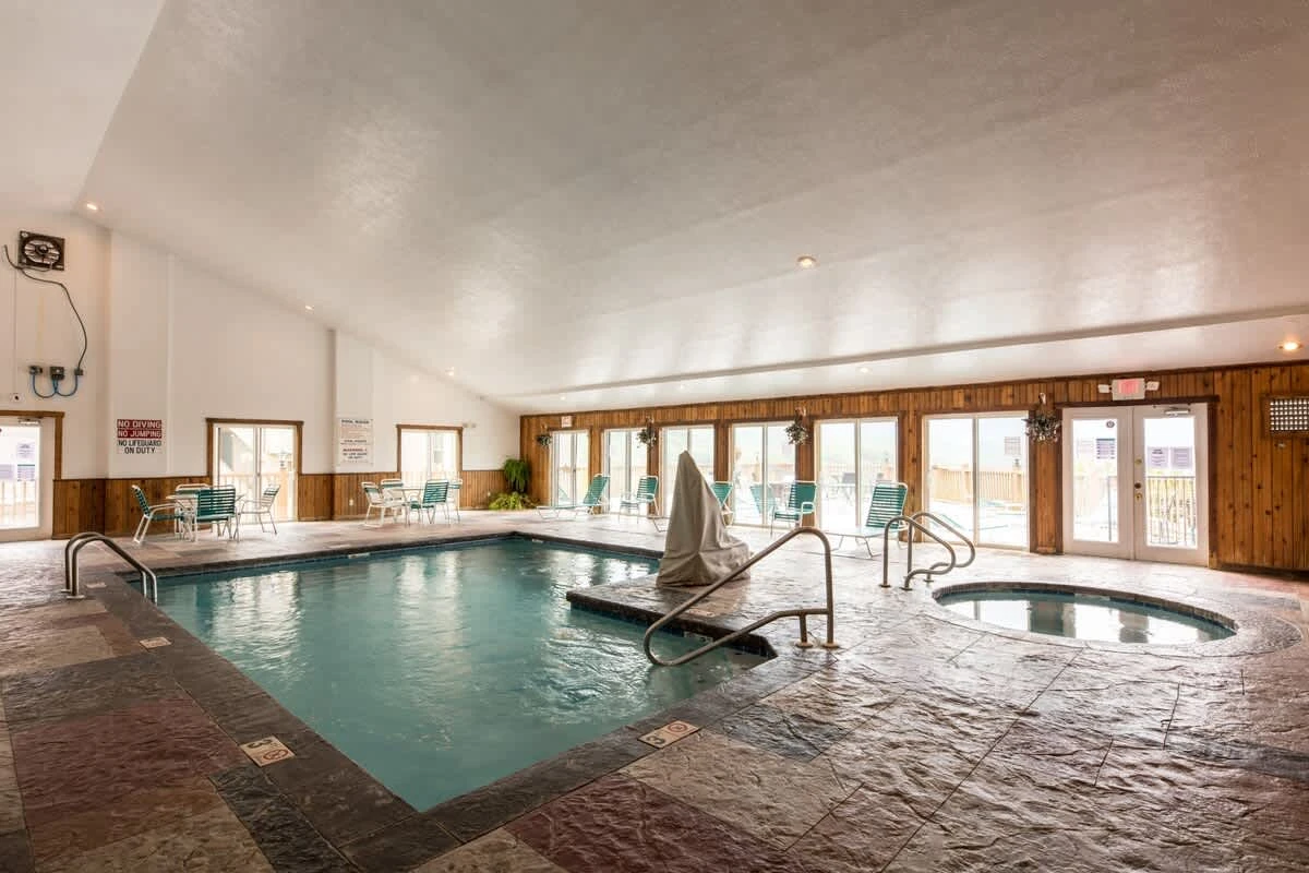 Resort Indoor Pool & Hot Tub