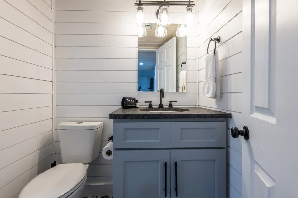 Renovated Bathroom w/ Modern Fixtures