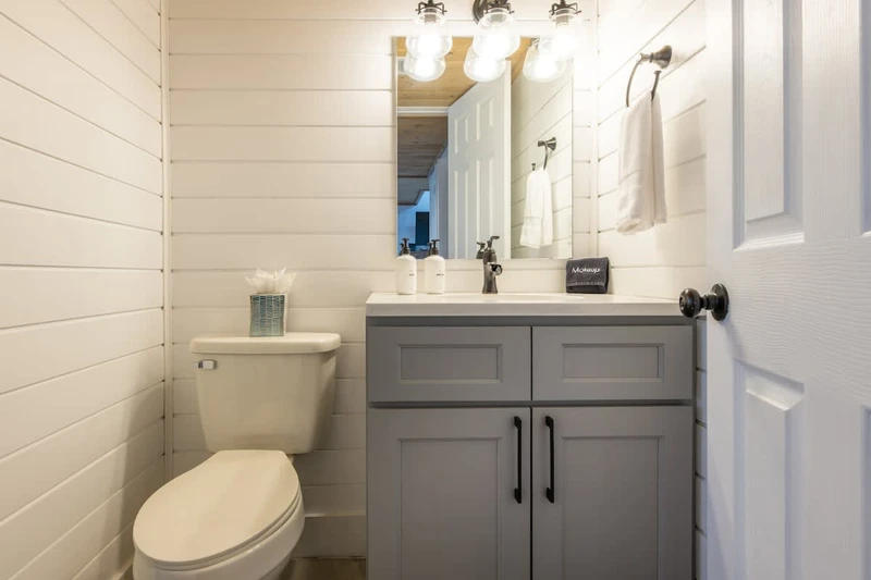 Second view of bathroom