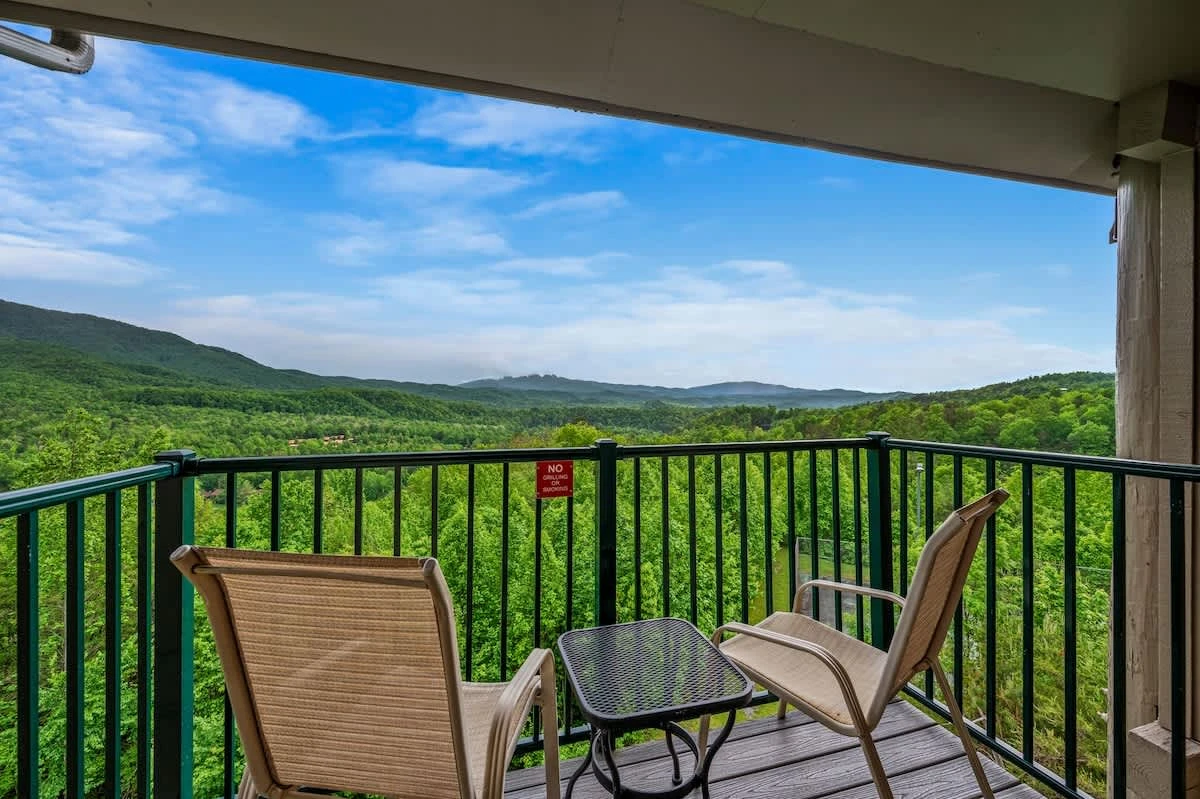 Smoky Ridge Retreat
