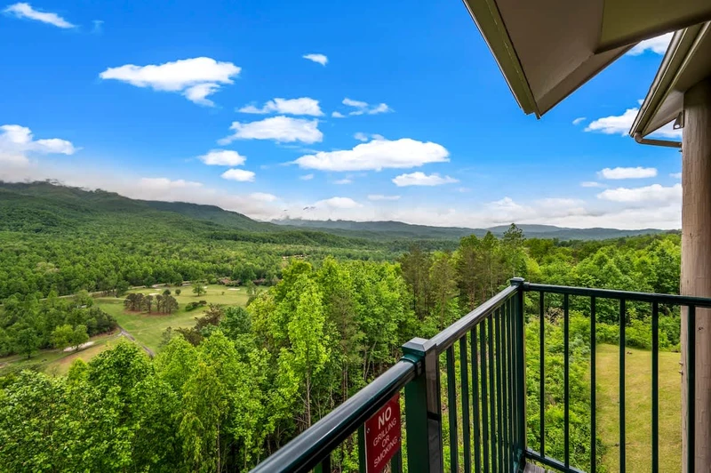 Smoky Vista