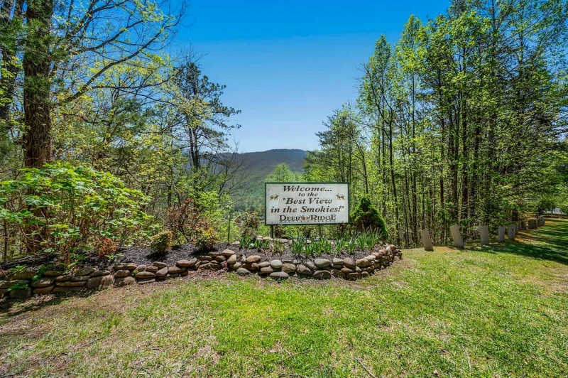Rocky Top Oasis