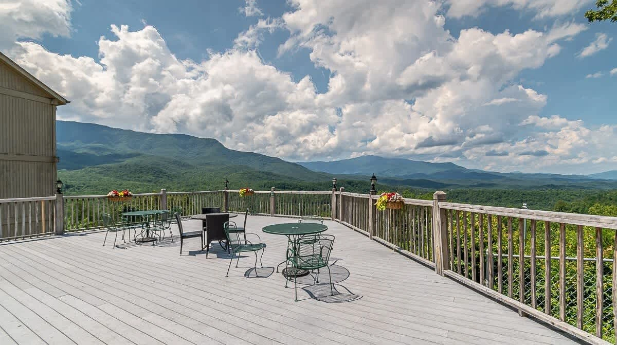 Eat a meal outside or just take in the view from Deer Ridge's deck area.