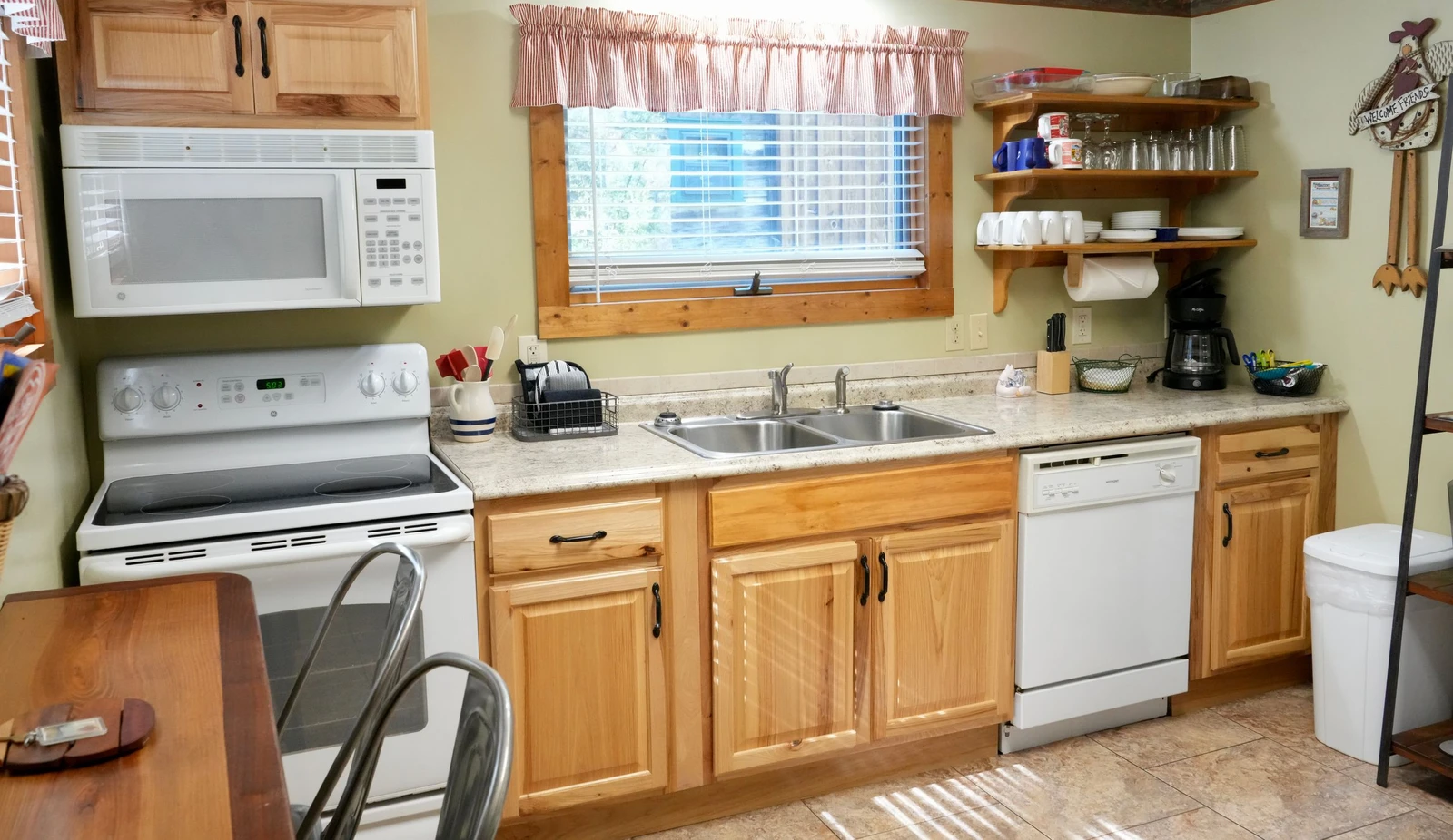 Property image, Exterior, of Granny's River Retreat #458