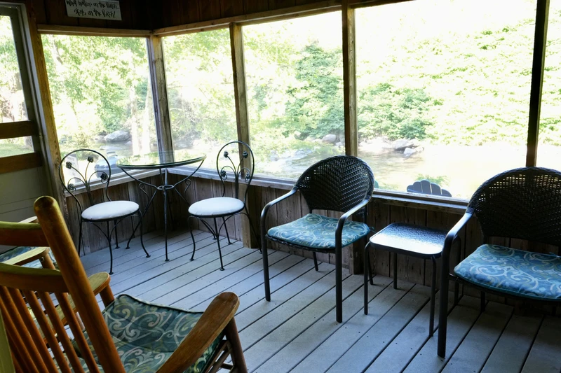 Property image, Exterior, of Granny's River Retreat #458