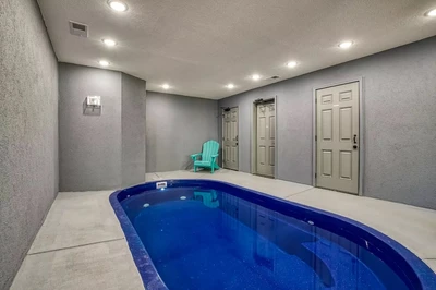 gatlinburg pool lodge is a top Gatlinburg cabin with indoor pool