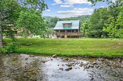creekside is one of our secluded Smoky Mountain cabins on the river