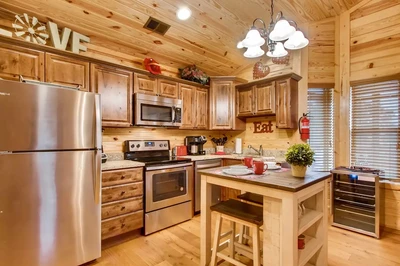 river romance is one of our cheap cabin rentals in Pigeon Forge TN