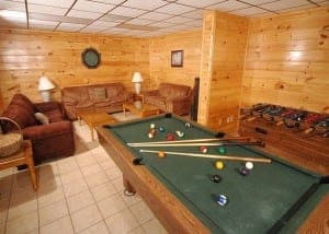 Game room in Gatlinburg cabin