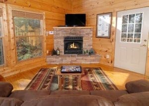 Bearly Mine couples cabins in Gatlinburg TN living room