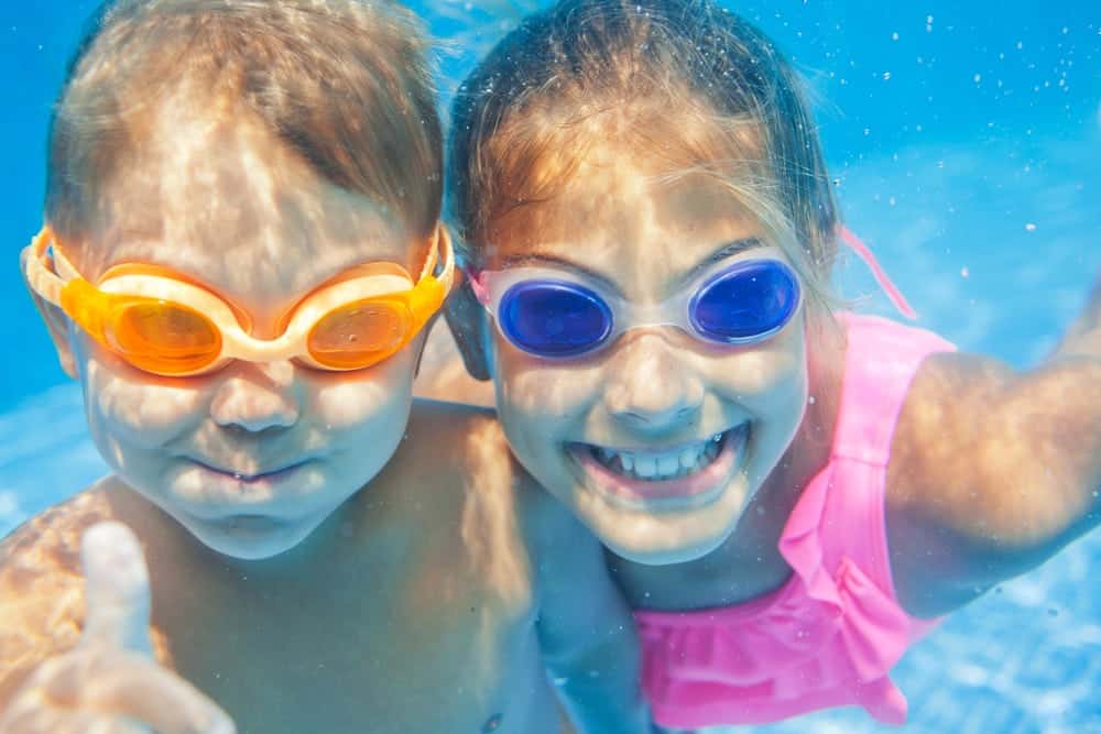 kids enjoying Gatlinburg vacation rentals with pools