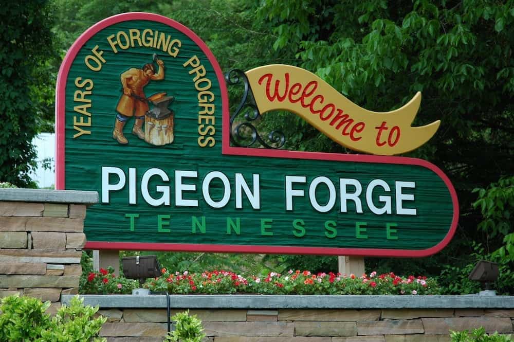 Top Pigeon Forge Shows to See While You’re on Vacation