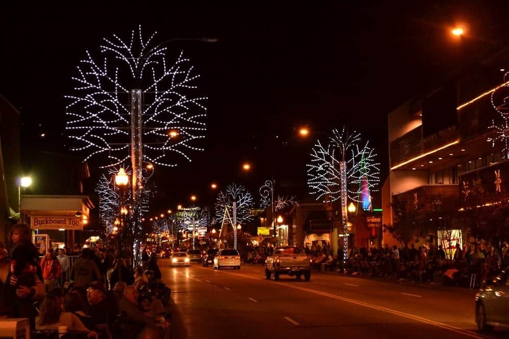 4 Best Ways to See the Gatlinburg  TN  Christmas  Lights