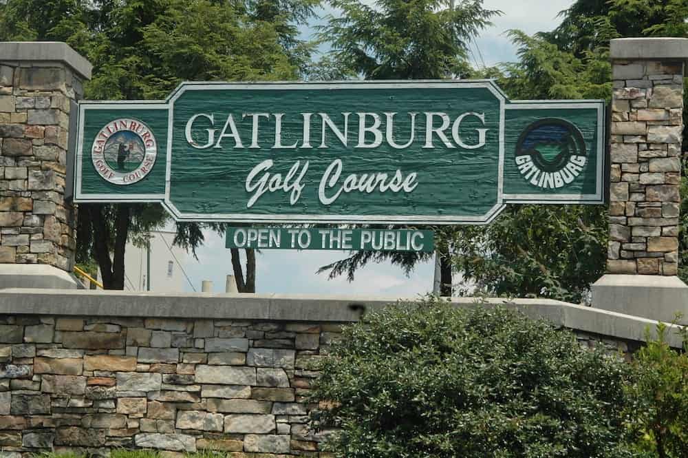 golf course in gatlinburg tn