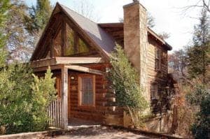 romantic hideaway cabin in pigeon forge