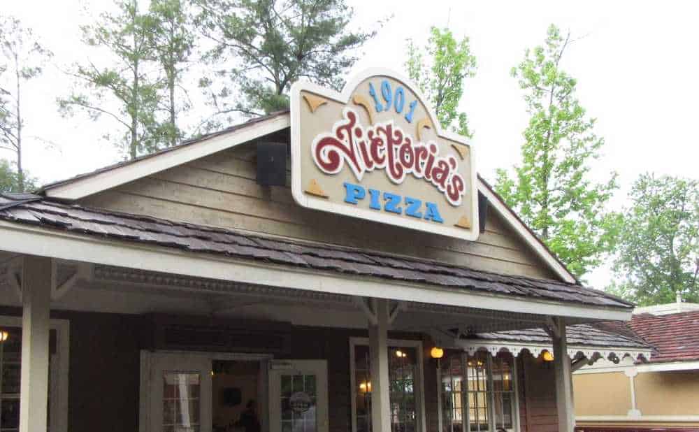 victoria's pizza dollywood
