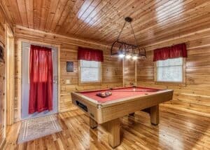 pool table in a cheap gatlinburg cabin